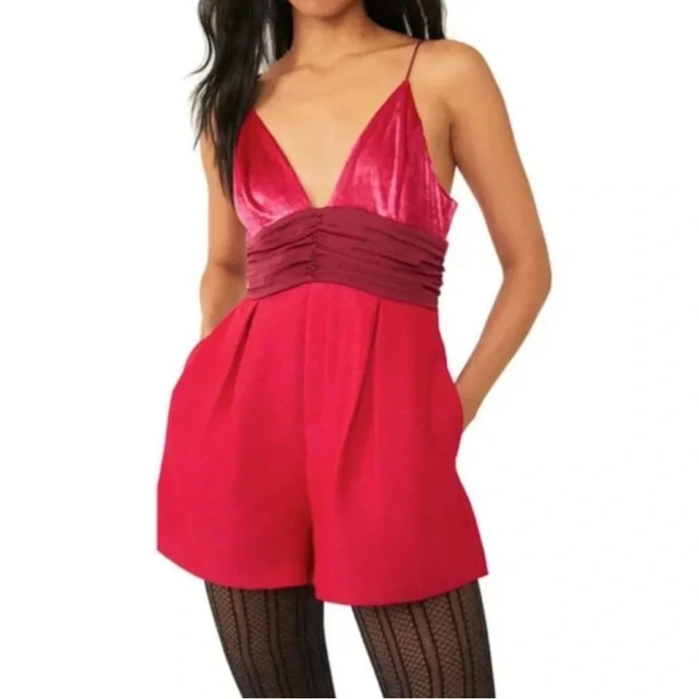 < Free People Skylie Saylor Romper In Pink > - Picture 1 of 8
